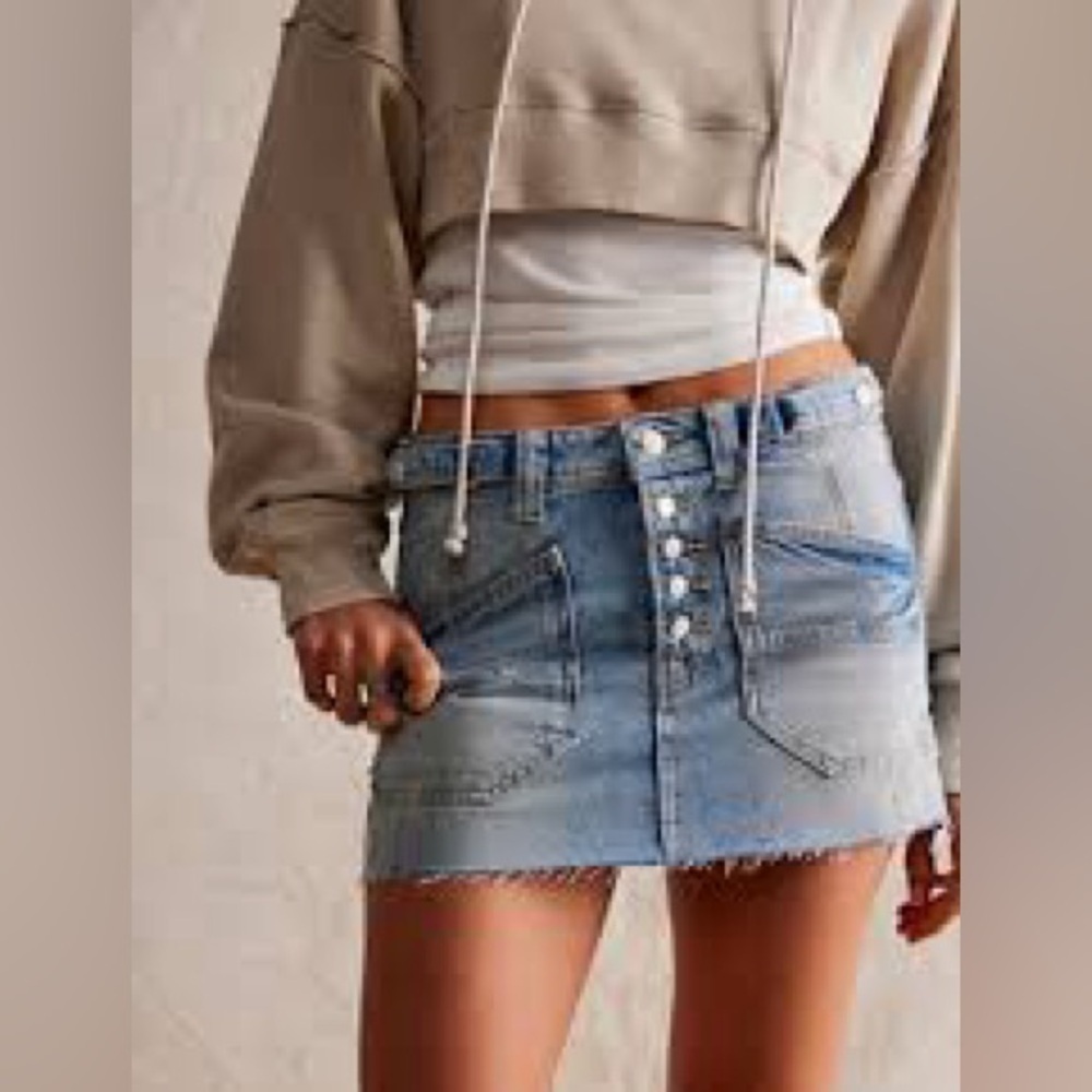 NWT Free People Izzie Denim Mini Skirt Jean Mid Low Rise We The Free Blue 32